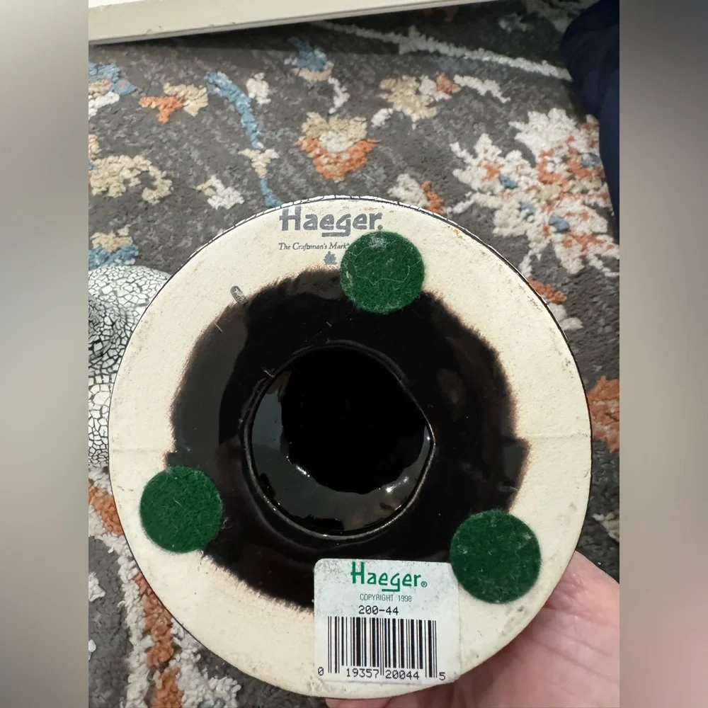 ROYAL HAEGER-BLACK & IVORY CRACKLE FINISH‎ COLUMN CANDLE HOLDERS SET OF 2